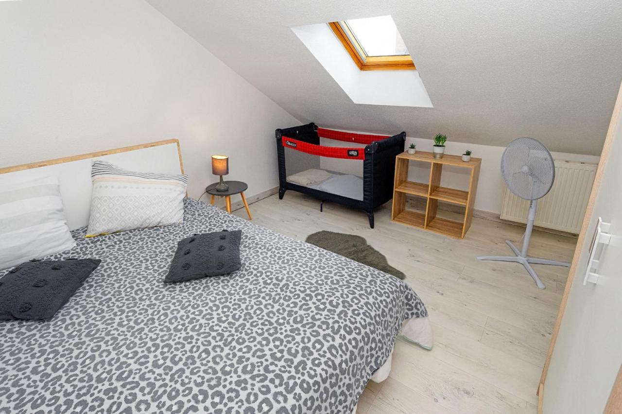 Ld - Location Montlucon Apartment Exterior photo